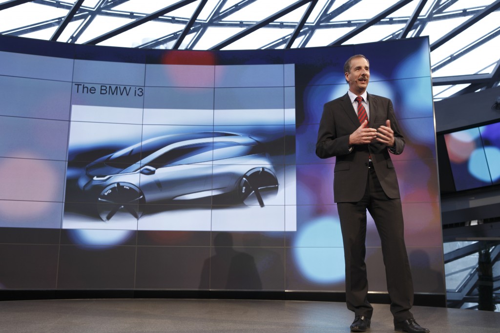 BMW, marque de renomm�e mondiale et connue pour la qualit� de ses moteurs, a toujours mis un point d�honneur � la recherche et au d�veloppement de moteurs thermiques. Mais pour l�heure, l�avenir pourrait �tre tourn� vers la voiture �cologique.